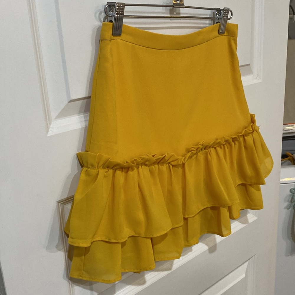 LPA Ruffle Skirt - Picture 3 of 7